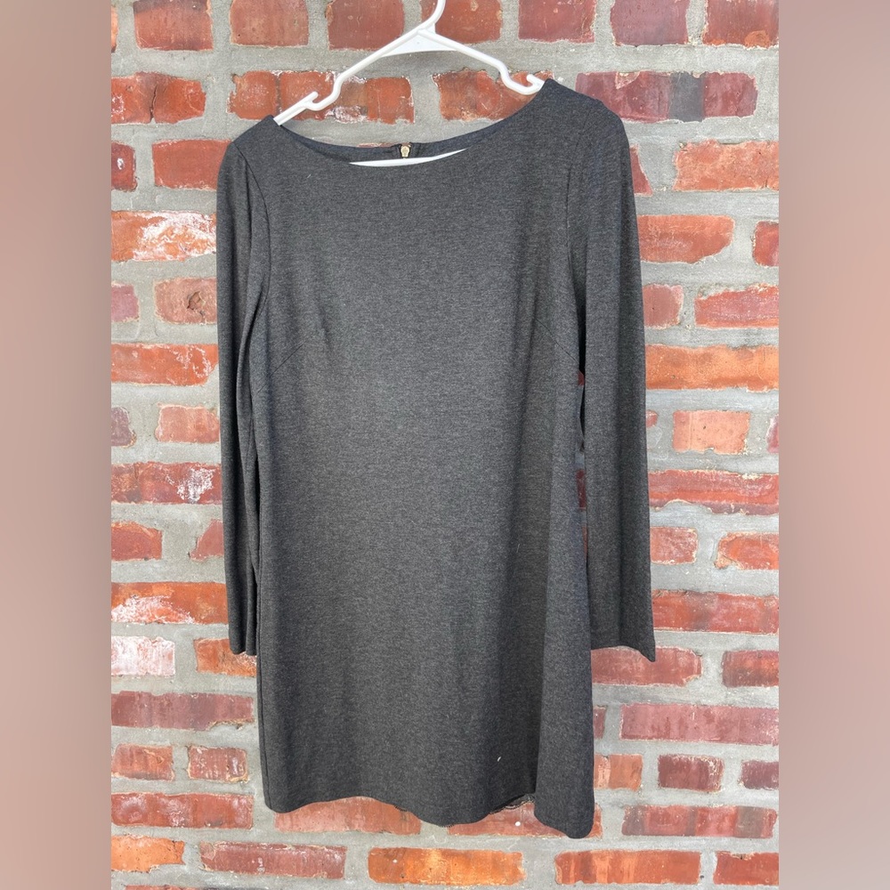 Trina Turk shirt with zipper back in grey